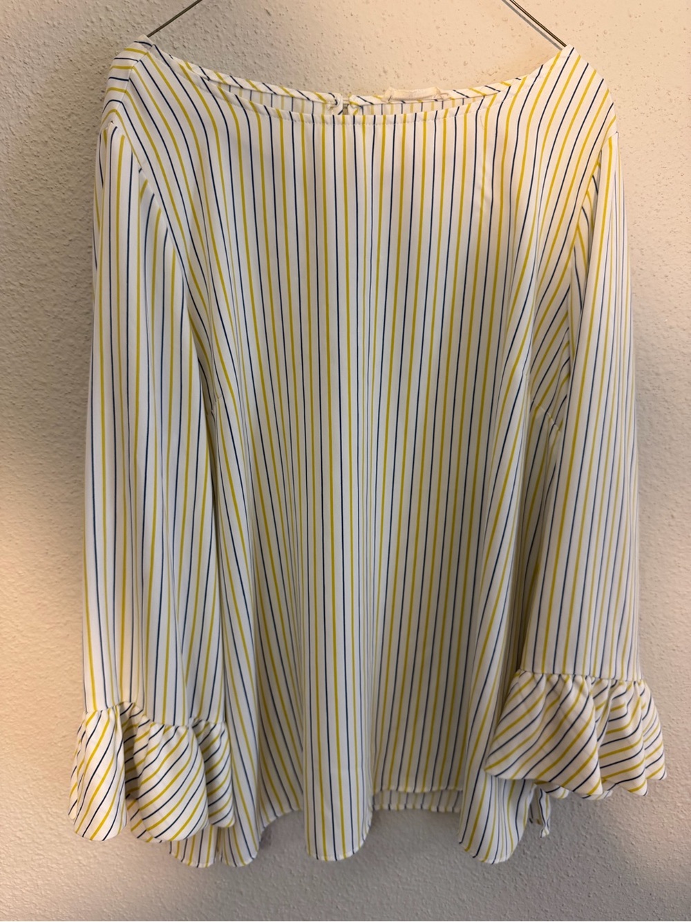 Christian Siriano White, Yellow & Navy Striped Ruffle-Sleeve Blouse
